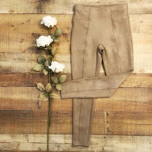 SPANX Faux Suede Leggings in Camel 💛 BEAUTIFUL
